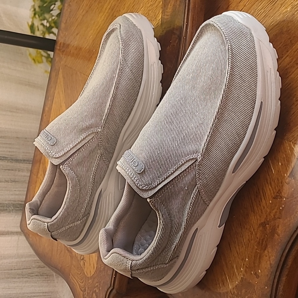 New! Classic 46 Mens size 12 Slip on loafer gray canvas casual shoes